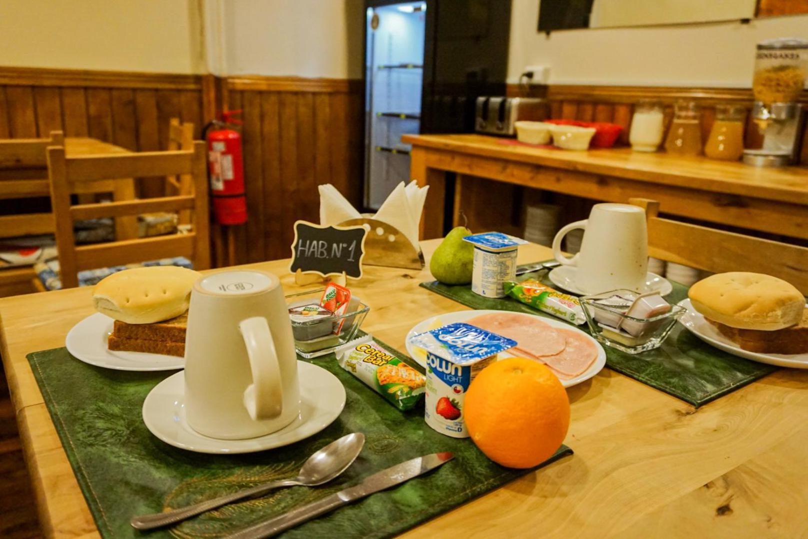 Hostal Reymer Patagonia Puerto Natales Extérieur photo